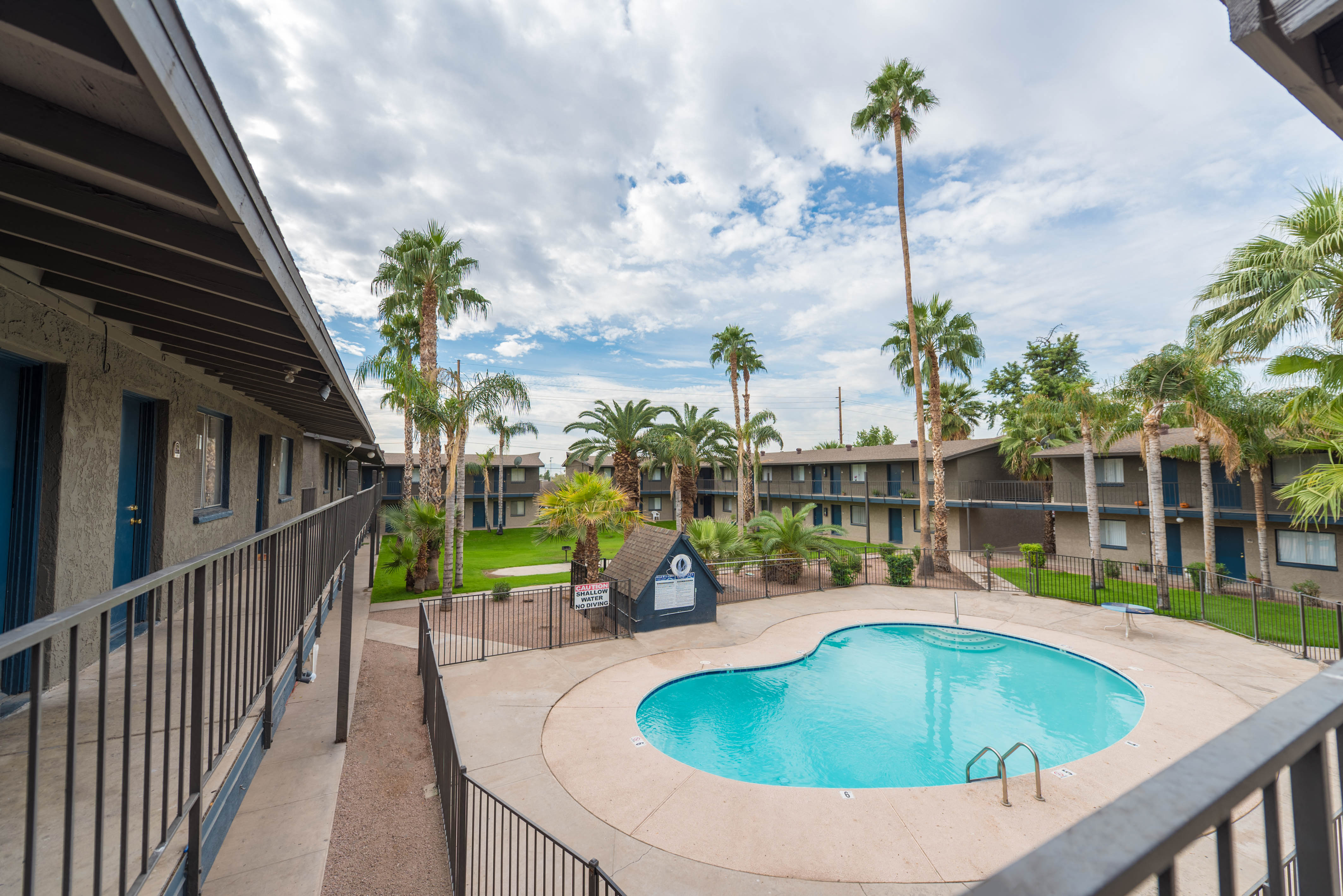 The Palms at Camelback West photo 3